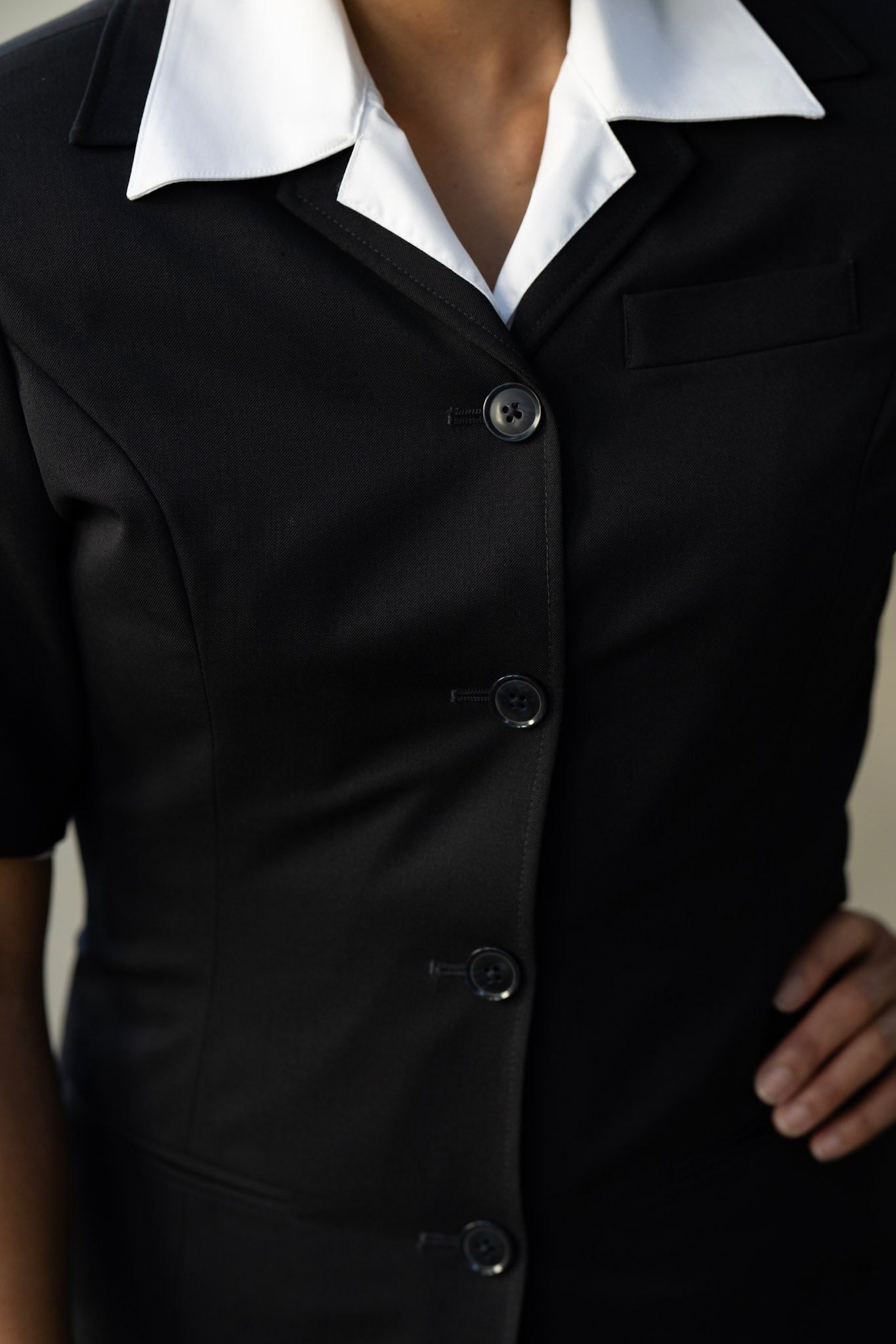 Jillian Short Sleeve Sharkskin Midnight Blue Blazer